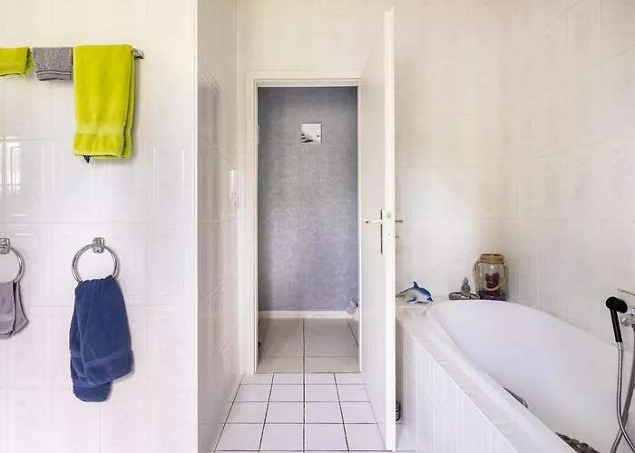 La Orchidees, Breakfast Included Privat bolig